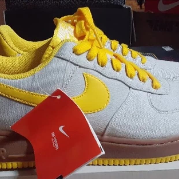 나이키 에어포스1 07 TXT 라이트 본 275