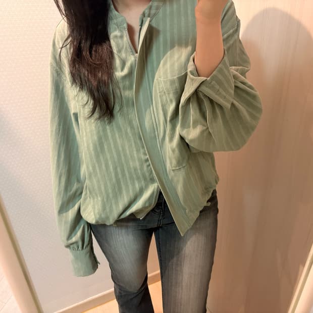 Archive03. Stripe Two-way Zip Up