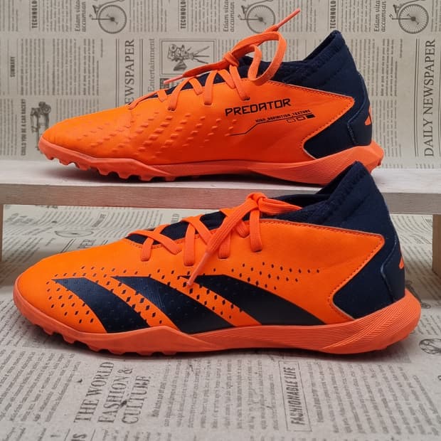 아디다스 프레데터 에큐러시3 풋살화240