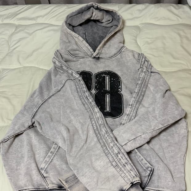 필루미네이트 88피그먼트후디 오프화이트 M