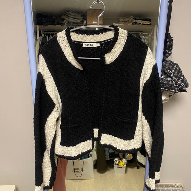 그로브 배색가디건