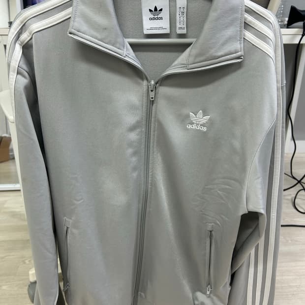 아디다스 파이어버드 그레이