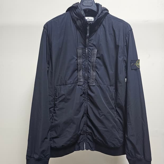 스톤아일랜드 SKIN TOUCH NYLON-TC POLARTEC 자켓