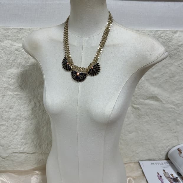 빈티지 Mika 오리엔탈 물고기 뼈 목걸이