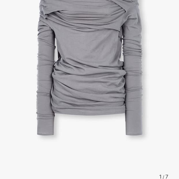 엔타이어 스튜디오 바운드 탑 