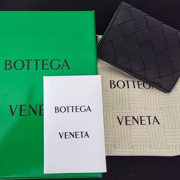 보테가베네타 인트레치아토 투톤카드지갑