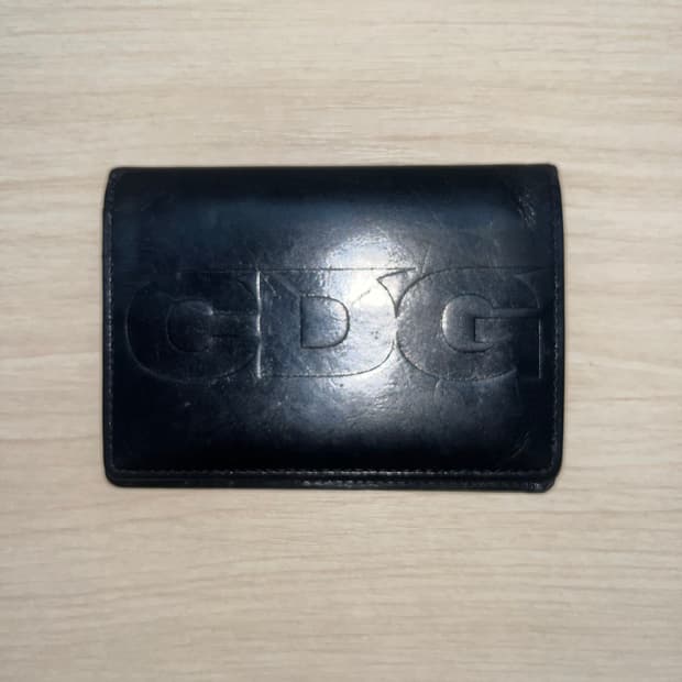 CDG 로고 지갑