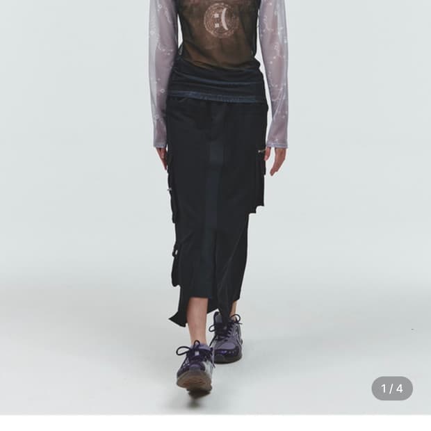 오들리워크샵 멀티포켓 레이어드 스커트