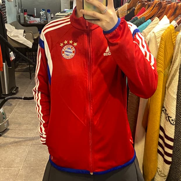 [NO.9] 아디다스 뮌헨 져지