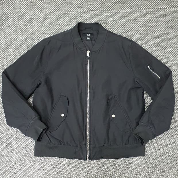 H&M 에이치앤엠 오버핏 집업점퍼 남자105