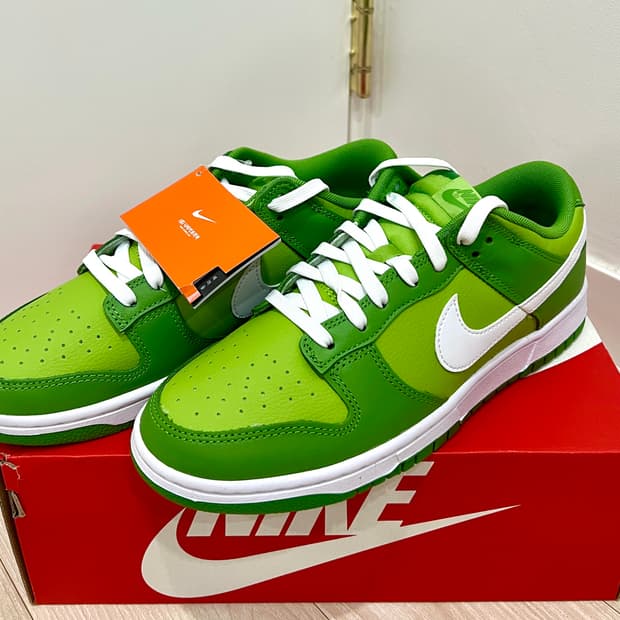 (270/US9)(새제품)나이키 신발 스니커즈 덩크 로우 비비드 그린
