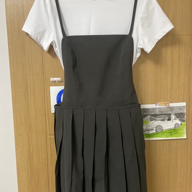 로우클래식 차콜 플리츠 미니 원피스