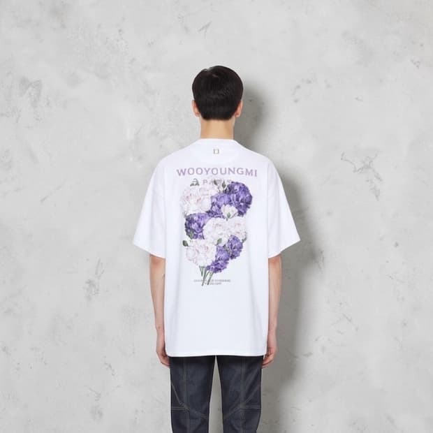 46/ 우영미 백플라워 프린팅 반팔