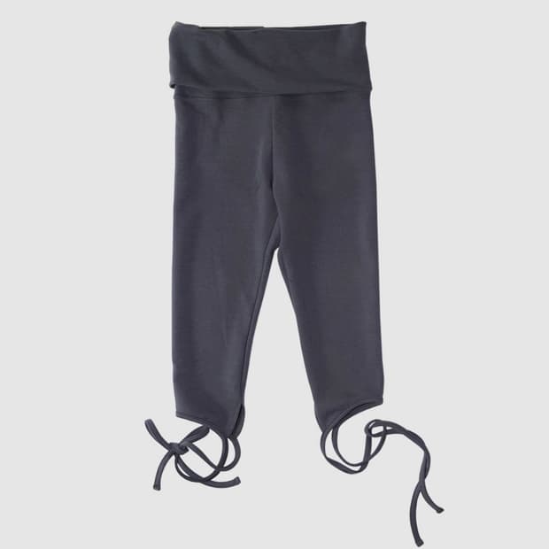 인앤양인하모니 Strap leggings, charcoal