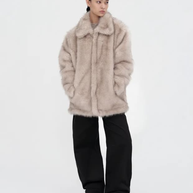 밀로우먼 퍼자켓 라이트베이지