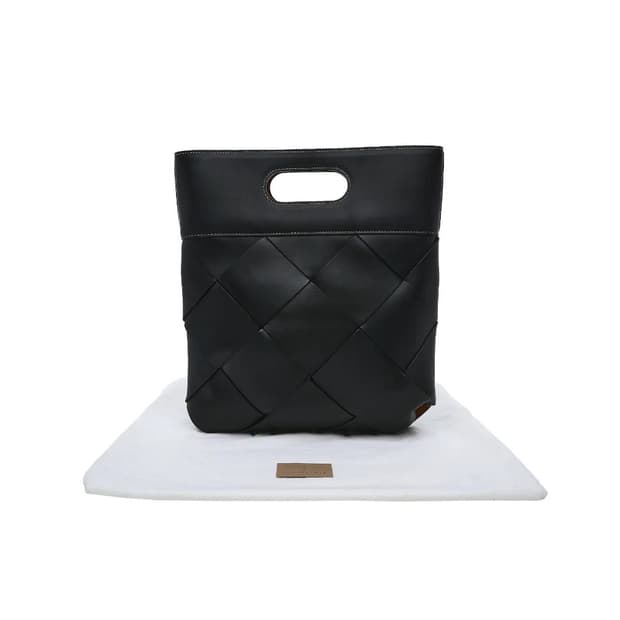 [S급] 보테가 베네타 인트레치아토 위빙 토트백 블랙 판매합니다!!!