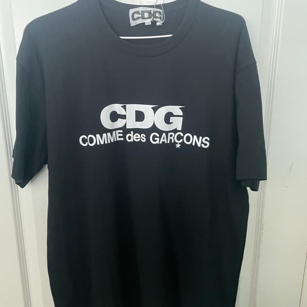 CDG 꼼데가르송 블랙 반팔 XXL