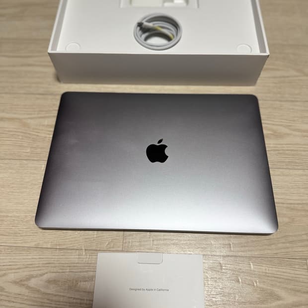 맥북에어 M1 13인치 스페이스 그레이, 8GB/256GB 풀박스