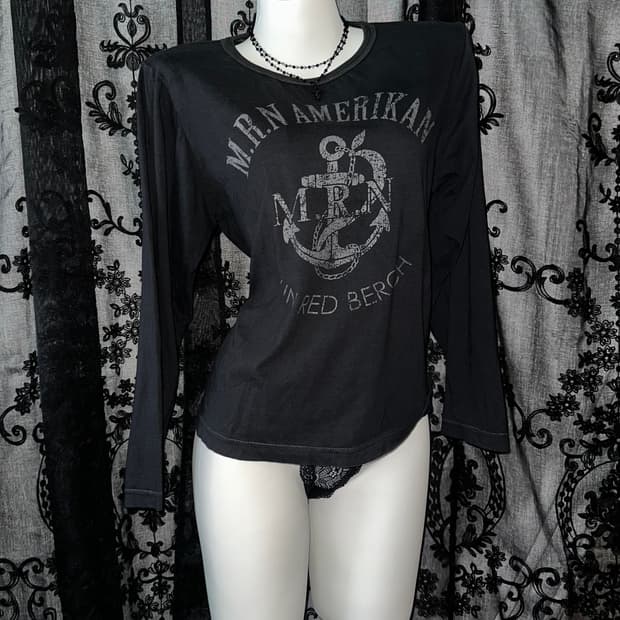 Rock chic black long-sleeve