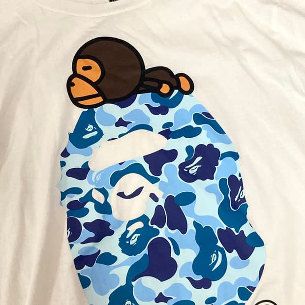 베이프 반팔 abc 카모 마일로 온 빅 베이프 티셔츠 블루 s사이즈 