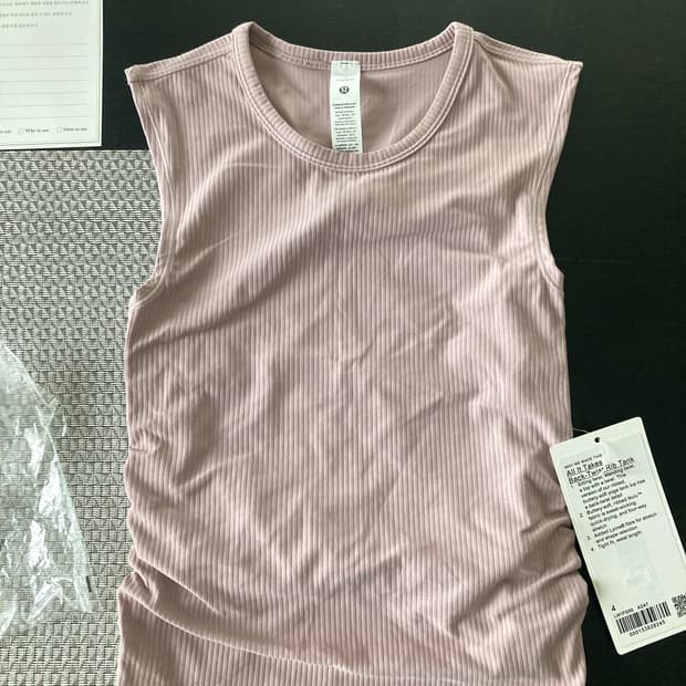 룰루레몬 All It Takes Back-Twist Rib Tank  4