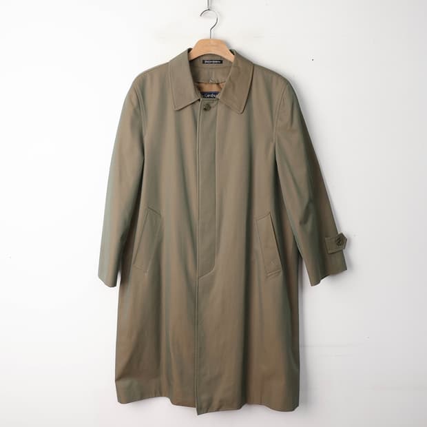 95/입생로랑 트렌치코트