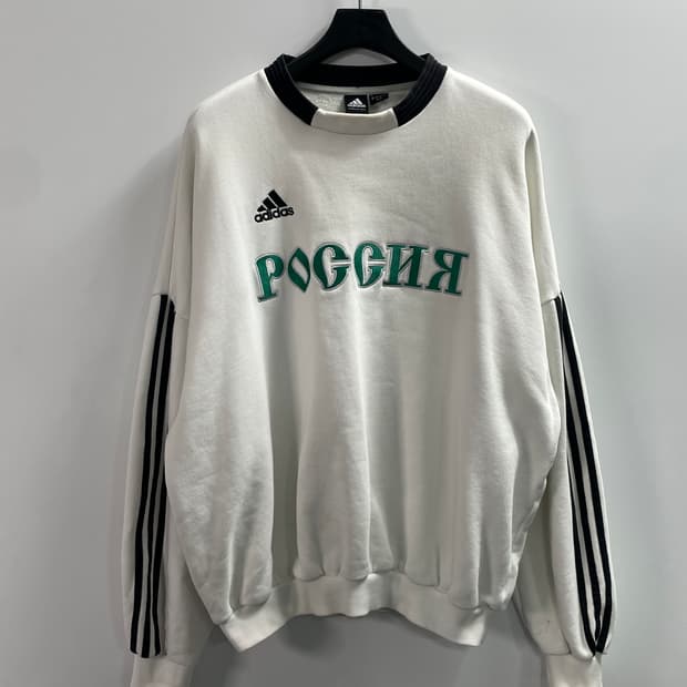 아디다스 고샤 오버핏 맨투맨 (on.746)