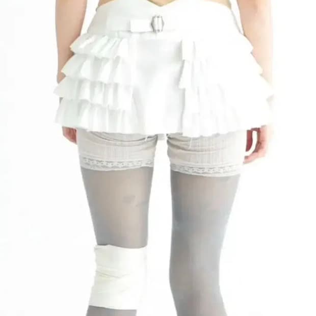 샵페어리 백버클 캉캉스커트 m 사이즈