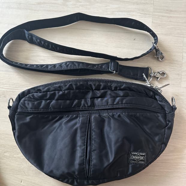 PORTER 요시다 포터 반달 숄더백 블랙