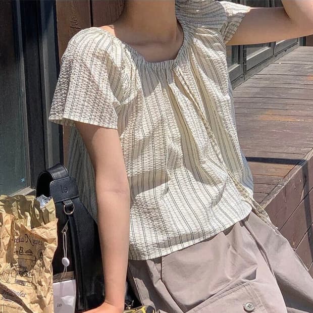 르헤르 시어서커 밴딩블라우스