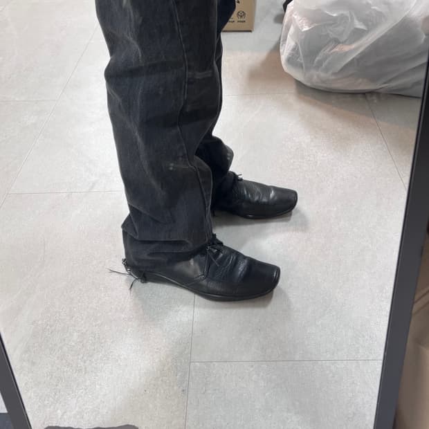 프라다 스포츠 더비