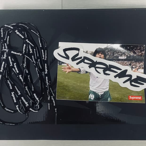 슈프림 신발끈 (280) / 스티커 2개 일괄 판매