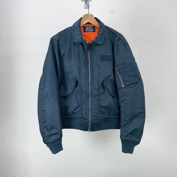 Schott NYC CWU-R 플라이트 점퍼 네이비 S