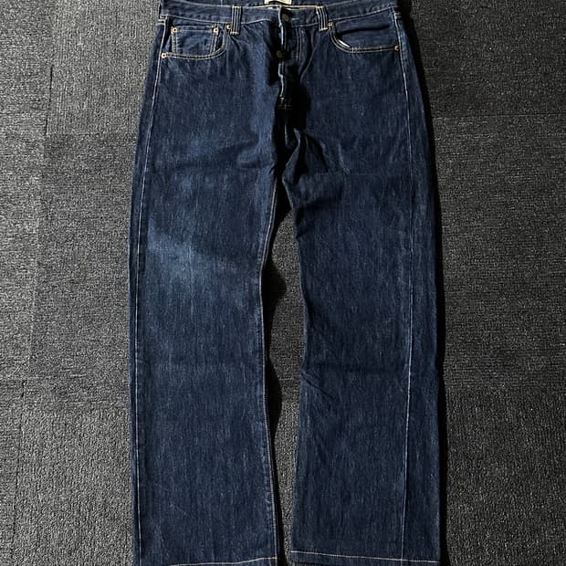 Levi’s 리바이스 501 스트레이트 레그진  버튼플라이