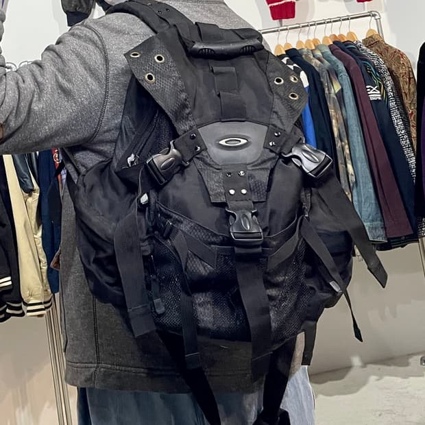 Oakley 오클리 메탈로고 테크니컬 백팩