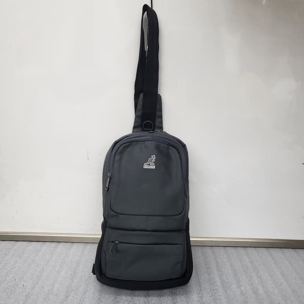 캉골 정품 슬링백 39x22x7cm