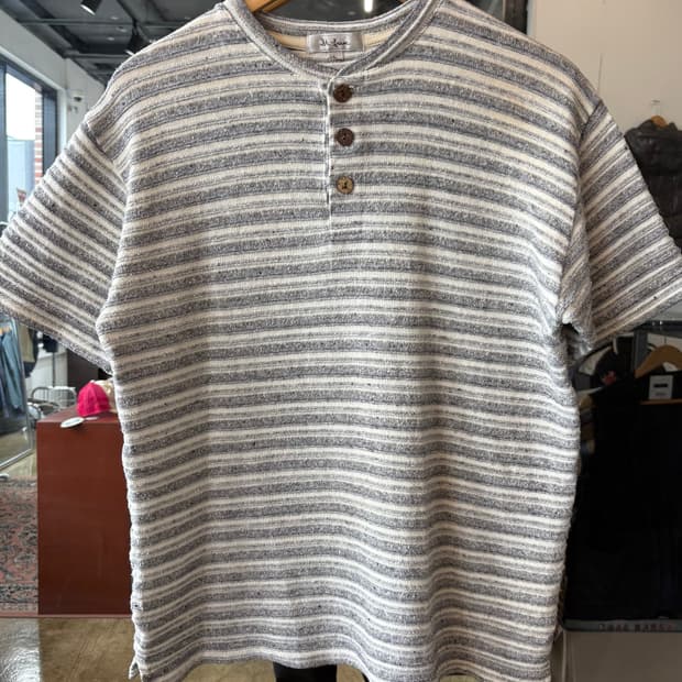 Stripe terry Henley Neck