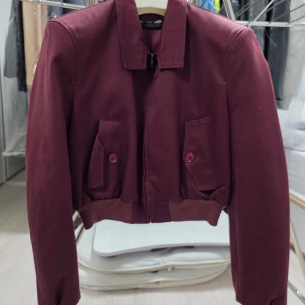 발렌시아가 17ss 바라쿠다 헤링턴 버건디 m사이즈