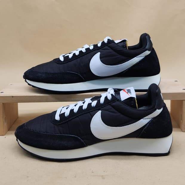 나이키 테일윈드79 남성운동화275