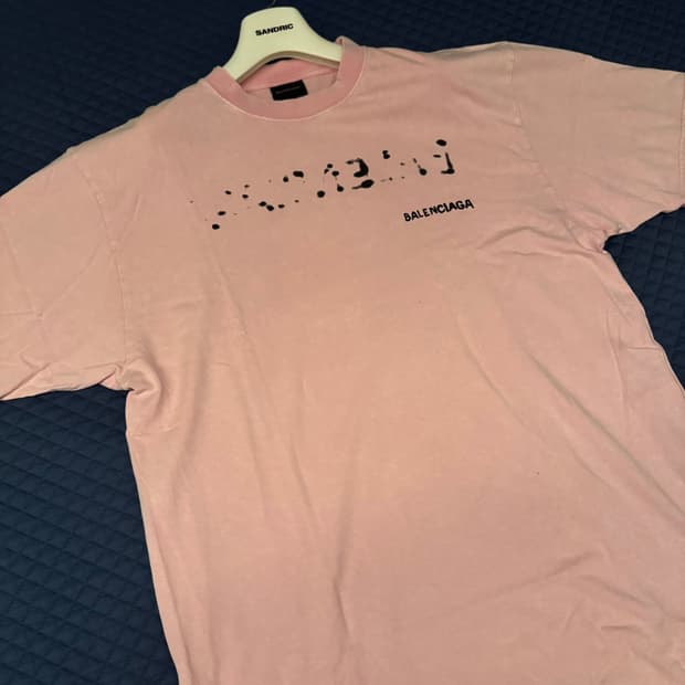 발렌시아가 핸드 드로우 로고 반팔 핑크 xs
