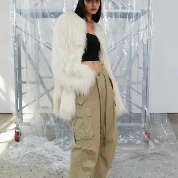 S/E/O long hair faux fur coat