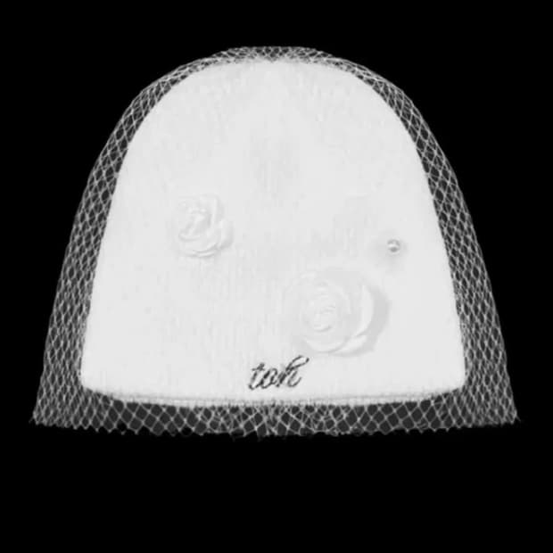 toh 로지 화이트 비니