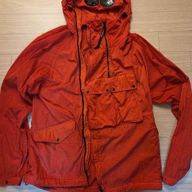 CP Company Chrome Re-Colour Popover 자켓