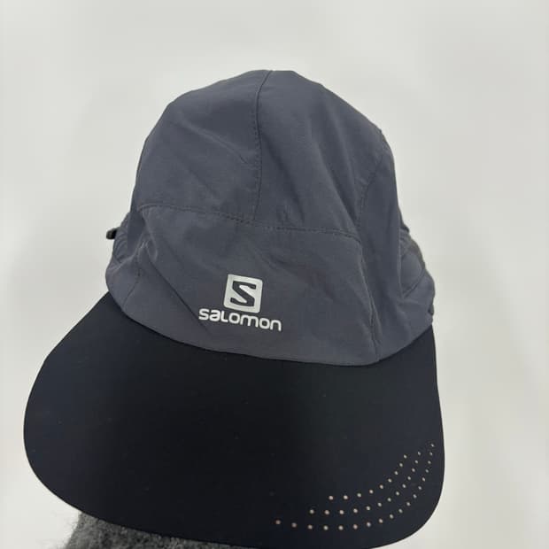 살로몬 그레이 볼캡