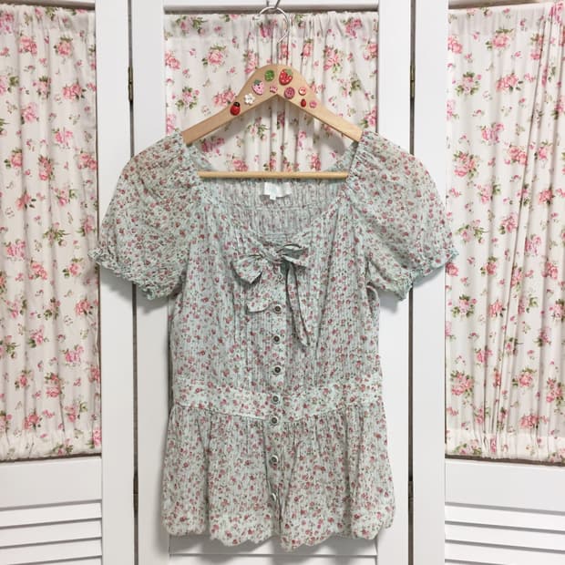 빈티지 스카이블루 잔꽃 블라우스