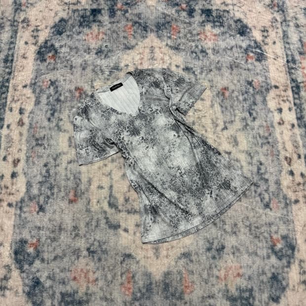 Tornado mart leopard half top