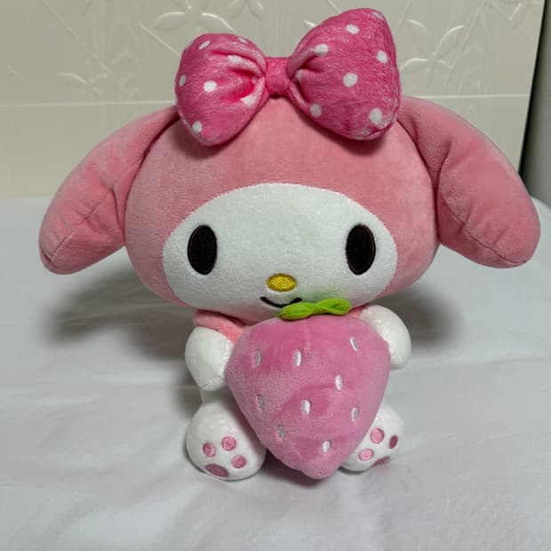 마이멜로디 딸기 인형