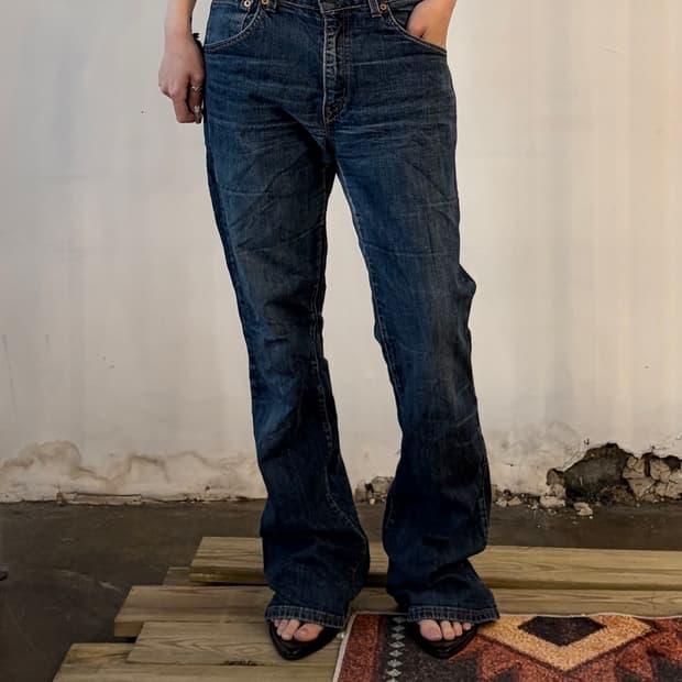 Levi’s 525 부츠컷 데님 팬츠