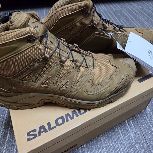 살로몬XA포스미드 코요테