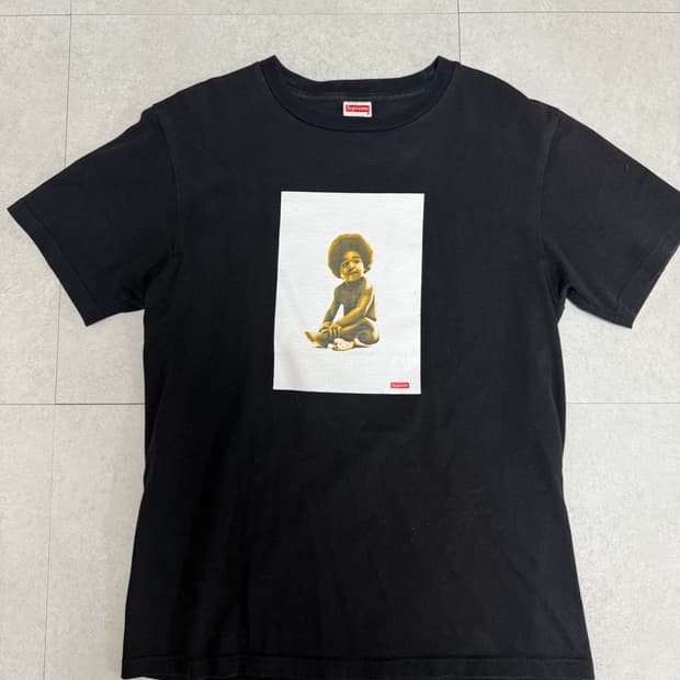 노트리어스 비기 슈프림 반팔 (m)